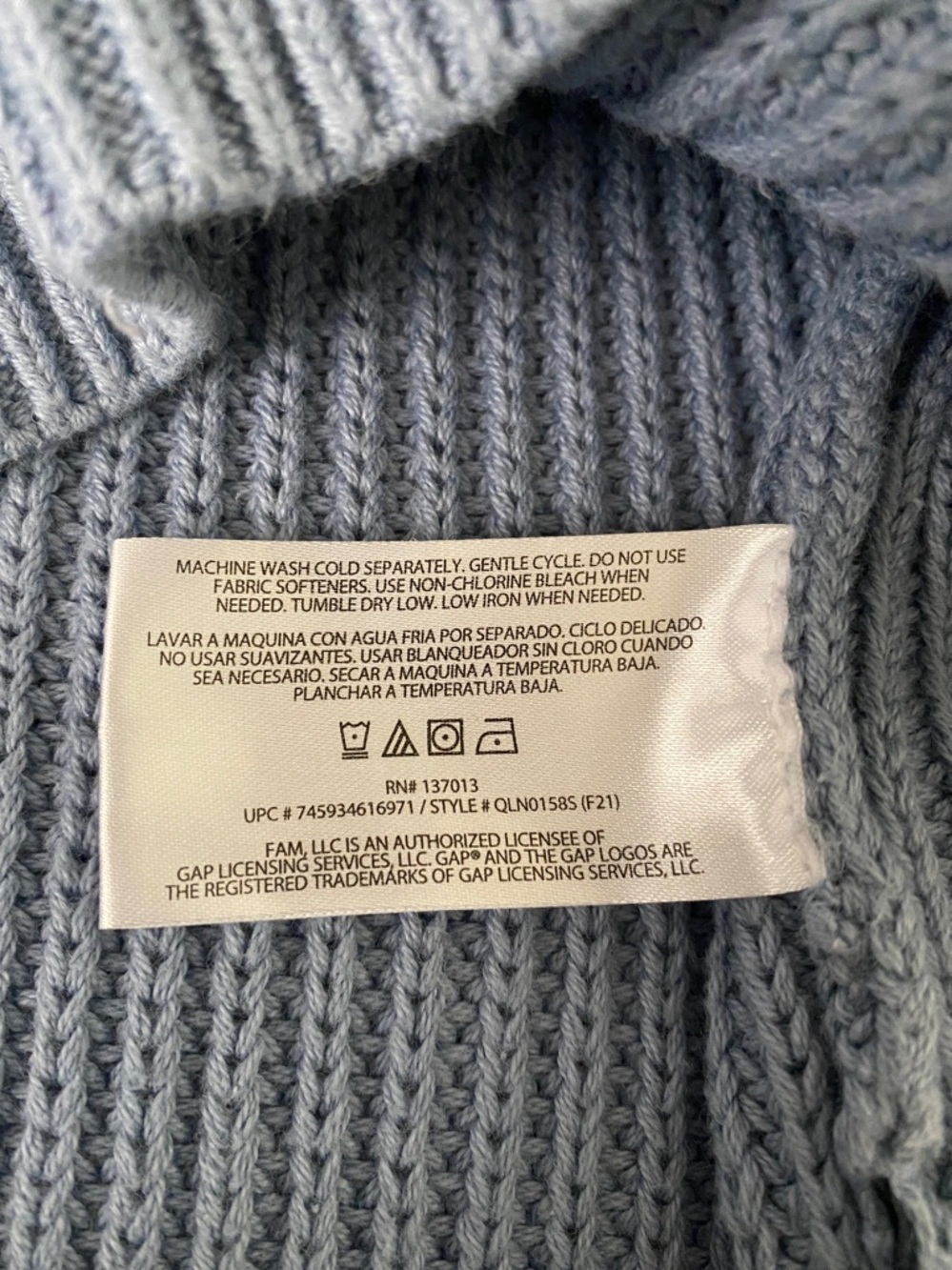 GAP Light Blue Button-Front Knit Cardigan Cable-knit Sweater. Size XL. - Picture 13 of 14
